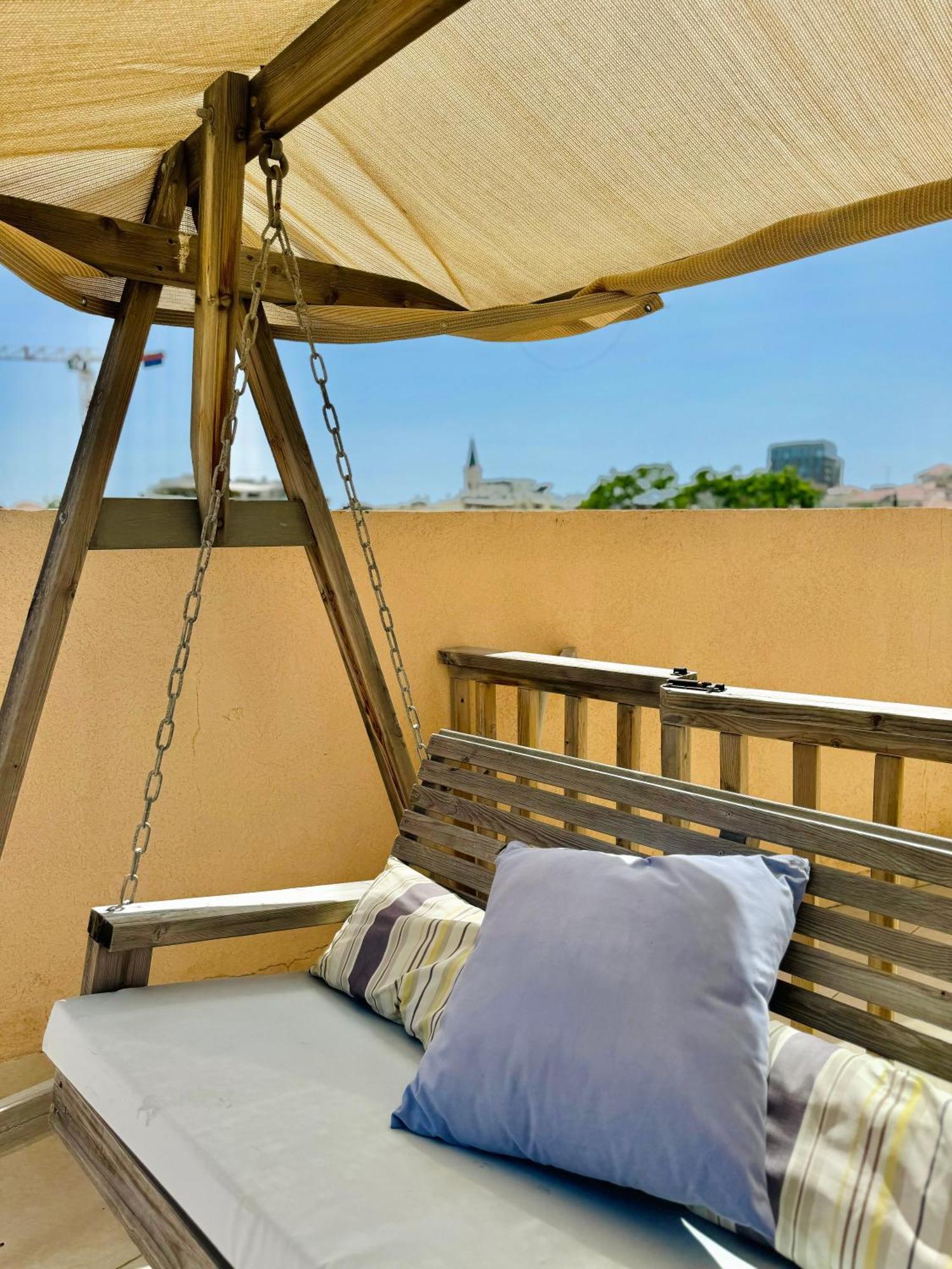 Old Jaffa'S Penthouse Boutique Hostel Tel Aviv Bagian luar foto